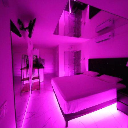 Studio Indecent Agde Ngoại thất bức ảnh