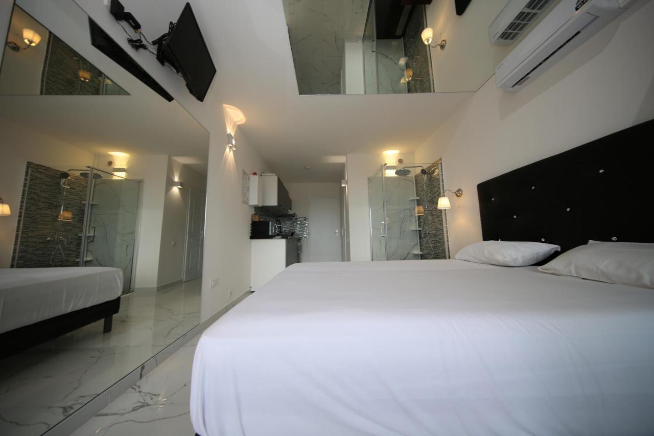 Studio Indecent Agde Ngoại thất bức ảnh